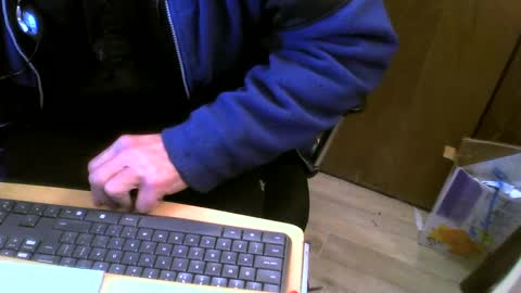 Snapshot of muller520 chatting on March 3, 2025, 5:29 pm muller520 online show from March 3, 2025, 5:29 pm