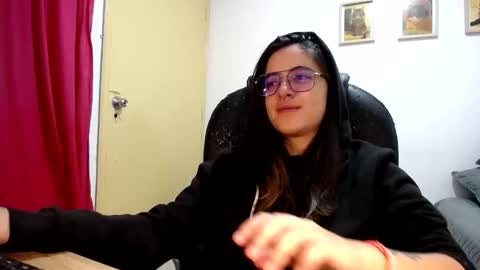 Snapshot of multiorgasmic_6 chatting on September 21, 2025, 1:51 am Dani and Alex online show from September 21, 2025, 1:51 am