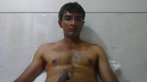 Snapshot of mumbaimonster8inch chatting on March 20, 2026, 12:10 pm rajesh engineer online show from March 20, 2026, 12:10 pm