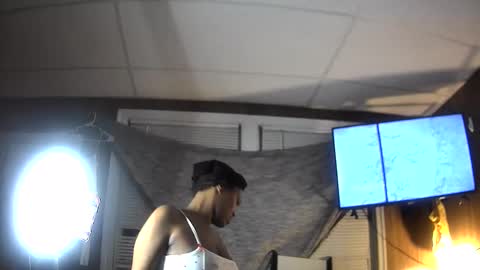 mumnxdor online show from January 17, 2026, 10:53 am