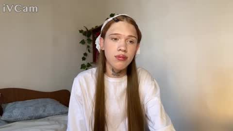 Snapshot of mun_poli chatting on September 24, 2025, 1:47 pm Polik online show from September 24, 2025, 1:47 pm