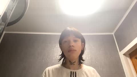 Snapshot of mun_poli chatting on October 25, 2025, 3:36 am Polik online show from October 25, 2025, 3:36 am