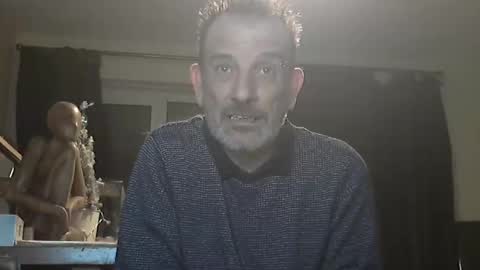 Snapshot of munch10 chatting on December 14, 2024, 9:45 pm munch10 online show from December 14, 2024, 9:45 pm