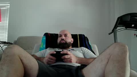 Bearded online show from July 14, 2026, 6:24 pm