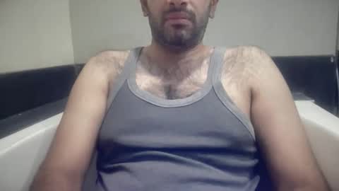 munnabobby2008 online show from April 3, 2026, 5:11 pm