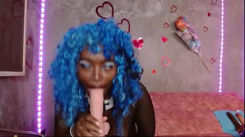 Leidy online show from November 14, 2025, 6:39 pm