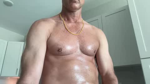 Araki online show from April 19, 2026, 8:22 pm