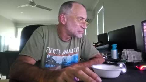 Snapshot of murduke chatting on February 11, 2025, 5:16 am murduke online show from February 11, 2025, 5:16 am