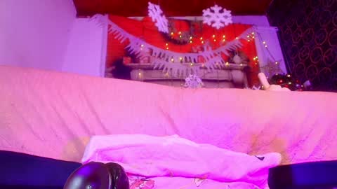Snapshot of muriel_belovv chatting on December 18, 2024, 9:14 am Tell me Sofi online show from December 18, 2024, 9:14 am