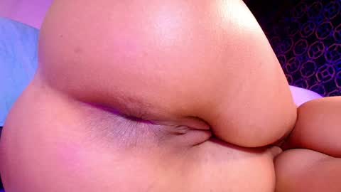 Snapshot of muriel_belovv chatting on February 8, 2025, 6:22 am Tell me Sofi online show from February 8, 2025, 6:22 am
