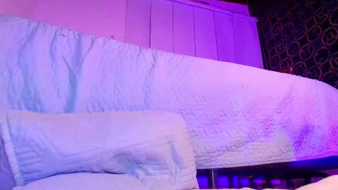 Snapshot of muriel_belovv chatting on February 12, 2025, 9:10 am Tell me Sofi online show from February 12, 2025, 9:10 am