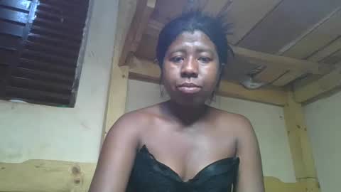 murielleee online show from March 20, 2026, 9:03 am