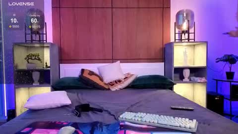 Snapshot of murrkitten chatting on November 8, 2025, 11:43 am murrkitten online show from November 8, 2025, 11:43 am