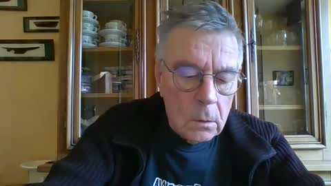 Snapshot of mururoa35 chatting on December 12, 2024, 3:05 pm mururoa35 online show from December 12, 2024, 3:05 pm