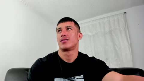Snapshot of muscle_man07 chatting on May 30, 2026, 2:14 pm Muscle Man online show from May 30, 2026, 2:14 pm