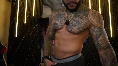 Snapshot of muscle_man19 chatting on May 20, 2026, 5:46 am Nick online show from May 20, 2026, 5:46 am