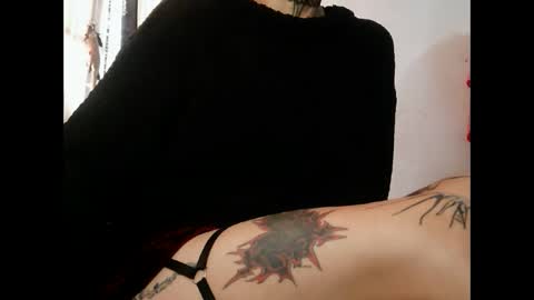 arami online show from September 16, 2025, 8:32 pm