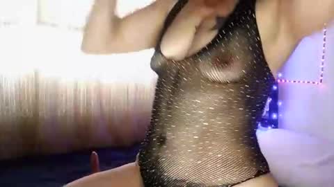 arami online show from September 18, 2025, 11:56 am