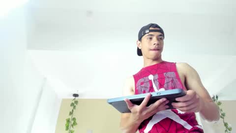 Snapshot of muscle_scott chatting on September 26, 2025, 12:20 pm muscle scott online show from September 26, 2025, 12:20 pm