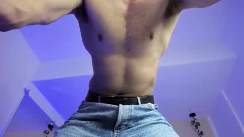 muscle scott online show from March 10, 2026, 2:22 pm