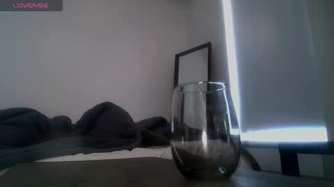 muscleedgernips online show from February 1, 2026, 2:59 pm