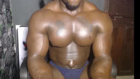 musclegod23 online show from December 29, 2024, 12:09 am