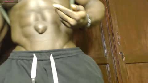 musclegod23 online show from September 16, 2025, 12:33 am