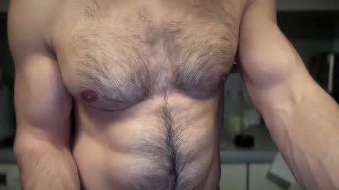 Snapshot of musclehair3 chatting on December 29, 2024, 11:39 pm musclehair3 online show from December 29, 2024, 11:39 pm