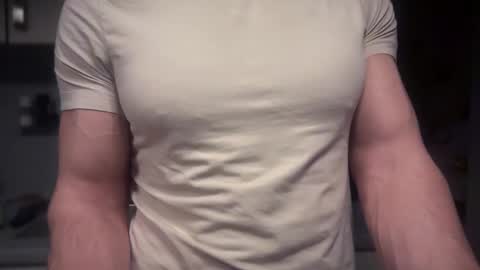 Snapshot of musclehair3 chatting on February 12, 2025, 7:13 pm musclehair3 online show from February 12, 2025, 7:13 pm