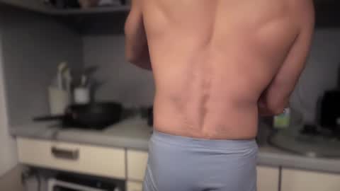 Snapshot of musclehair3 chatting on February 13, 2025, 10:22 pm musclehair3 online show from February 13, 2025, 10:22 pm