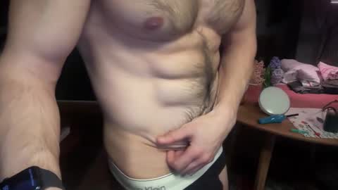 Snapshot of musclehair3 chatting on February 24, 2025, 10:36 pm musclehair3 online show from February 24, 2025, 10:36 pm