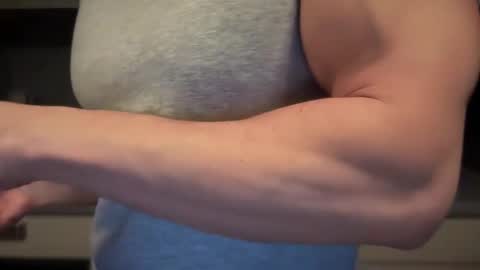 musclehair3 online show from October 30, 2025, 5:57 pm