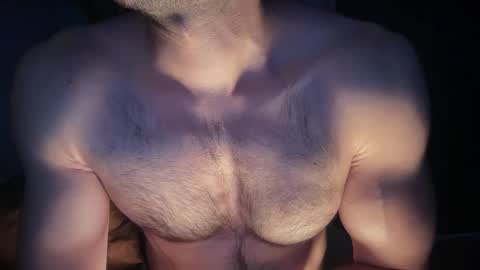 Snapshot of musclehair3 chatting on May 17, 2026, 7:54 pm musclehair3 online show from May 17, 2026, 7:54 pm