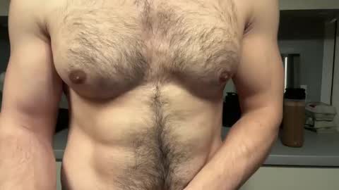 Snapshot of musclehair3 chatting on May 20, 2026, 9:32 pm musclehair3 online show from May 20, 2026, 9:32 pm