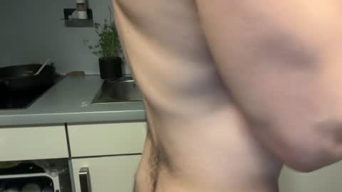 Snapshot of musclehair3 chatting on June 23, 2026, 10:19 pm musclehair3 online show from June 23, 2026, 10:19 pm