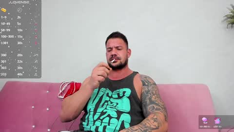 MuscleMonster31 online show from December 22, 2024, 8:47 pm