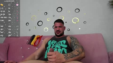 MuscleMonster31 online show from January 9, 2025, 9:05 pm