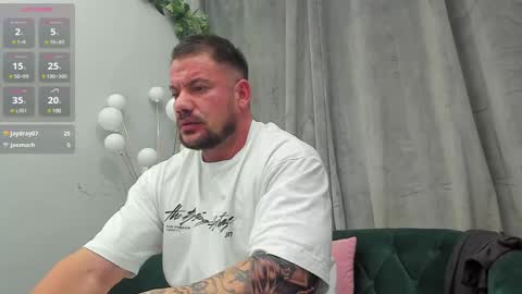 MuscleMonster31 online show from February 25, 2025, 1:17 pm