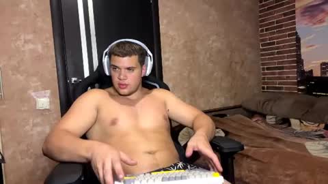 Snapshot of musclephantom chatting on June 25, 2026, 9:08 pm Egor online show from June 25, 2026, 9:08 pm