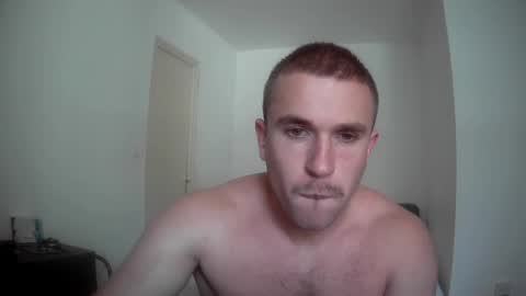Snapshot of muscleshow00 chatting on March 1, 2025, 10:45 am muscleshow00 online show from March 1, 2025, 10:45 am