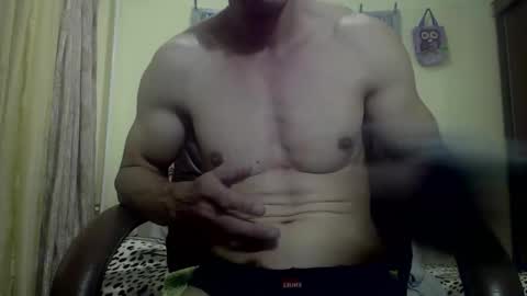 Snapshot of musculargod chatting on October 12, 2025, 7:24 pm SexyMuscled online show from October 12, 2025, 7:24 pm