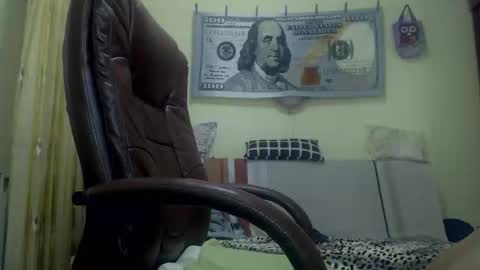 Snapshot of musculargod chatting on November 9, 2025, 8:29 pm SexyMuscled online show from November 9, 2025, 8:29 pm