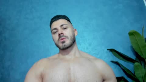 muscularmaster onlyfans online show from January 16, 2025, 10:34 pm