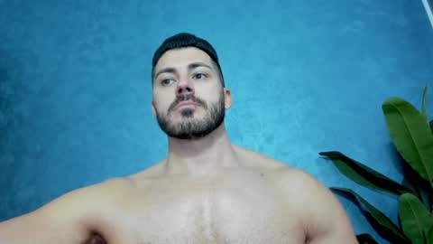 muscularmaster onlyfans online show from January 22, 2025, 10:18 am