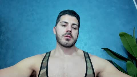 muscularmaster onlyfans online show from February 4, 2025, 10:24 pm