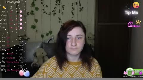 Jenya online show from May 5, 2026, 6:05 pm