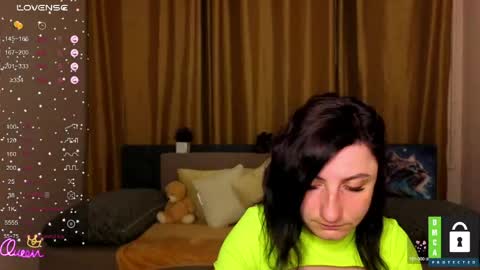 Snapshot of muse_kitty_jenia chatting on June 3, 2026, 11:24 am Jenya online show from June 3, 2026, 11:24 am