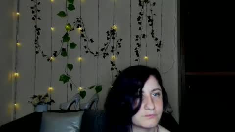 Jeneva online show from March 23, 2026, 6:34 pm