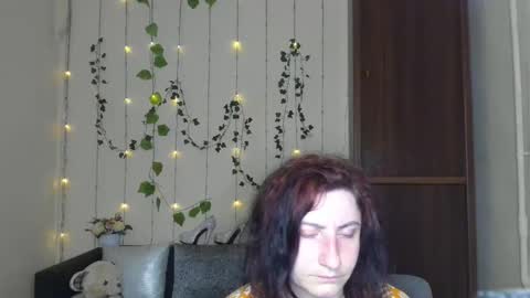 Jeneva online show from April 27, 2026, 5:33 pm