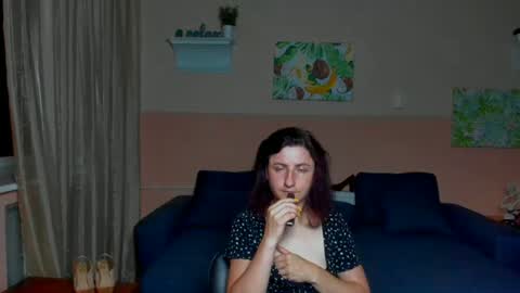 Jeneva online show from July 22, 2026, 6:22 pm